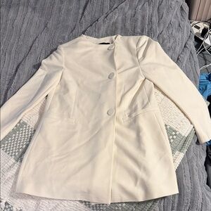 Women’s Zara coat